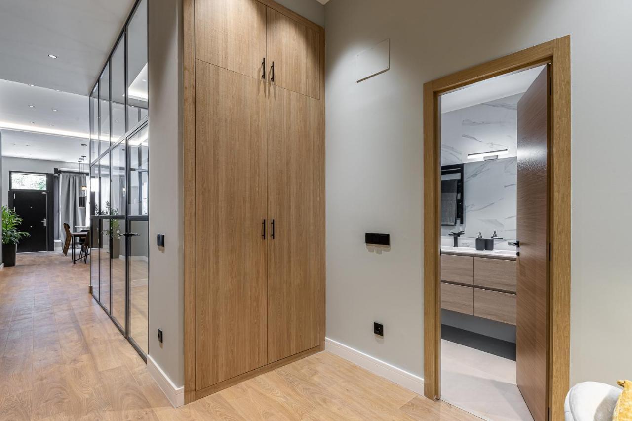 Totec Ventures Apartment Madrid Bagian luar foto