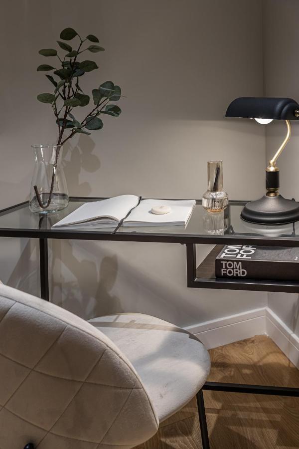 Totec Ventures Apartment Madrid Bagian luar foto