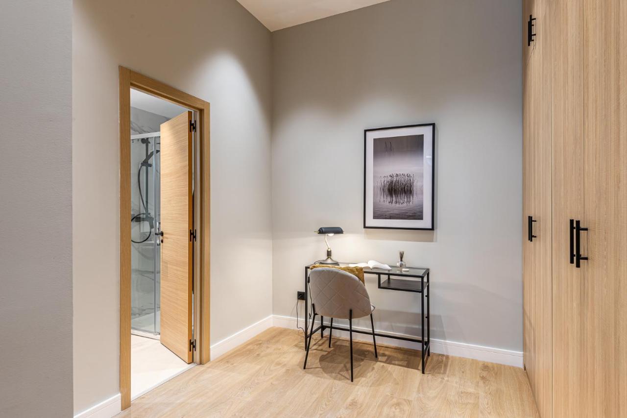 Totec Ventures Apartment Madrid Bagian luar foto