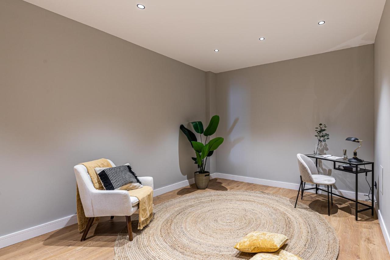 Totec Ventures Apartment Madrid Bagian luar foto