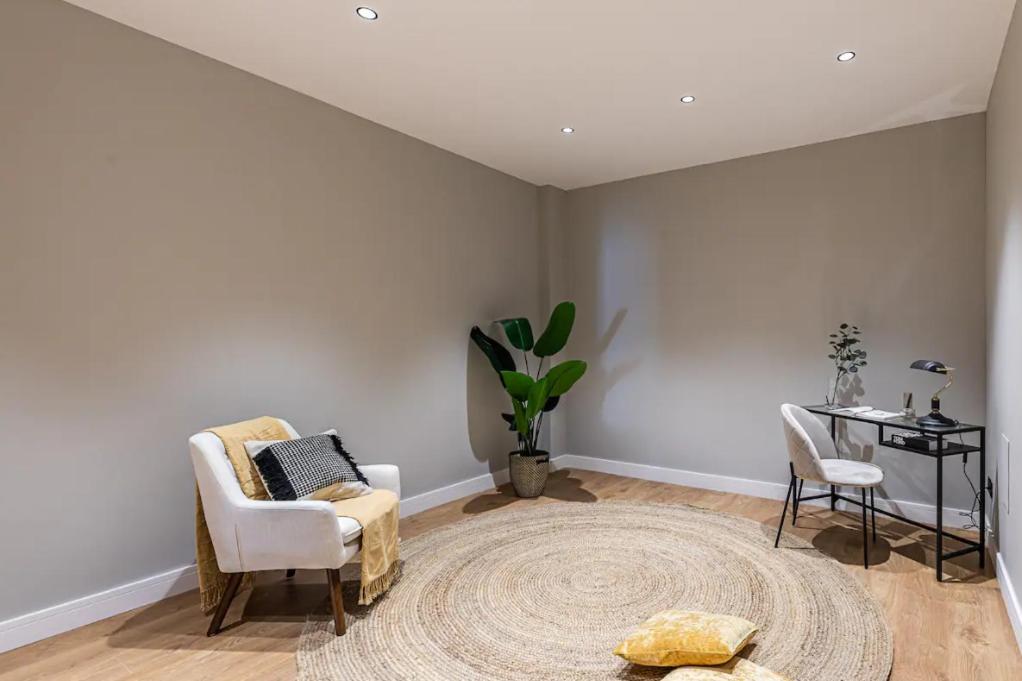 Totec Ventures Apartment Madrid Bagian luar foto